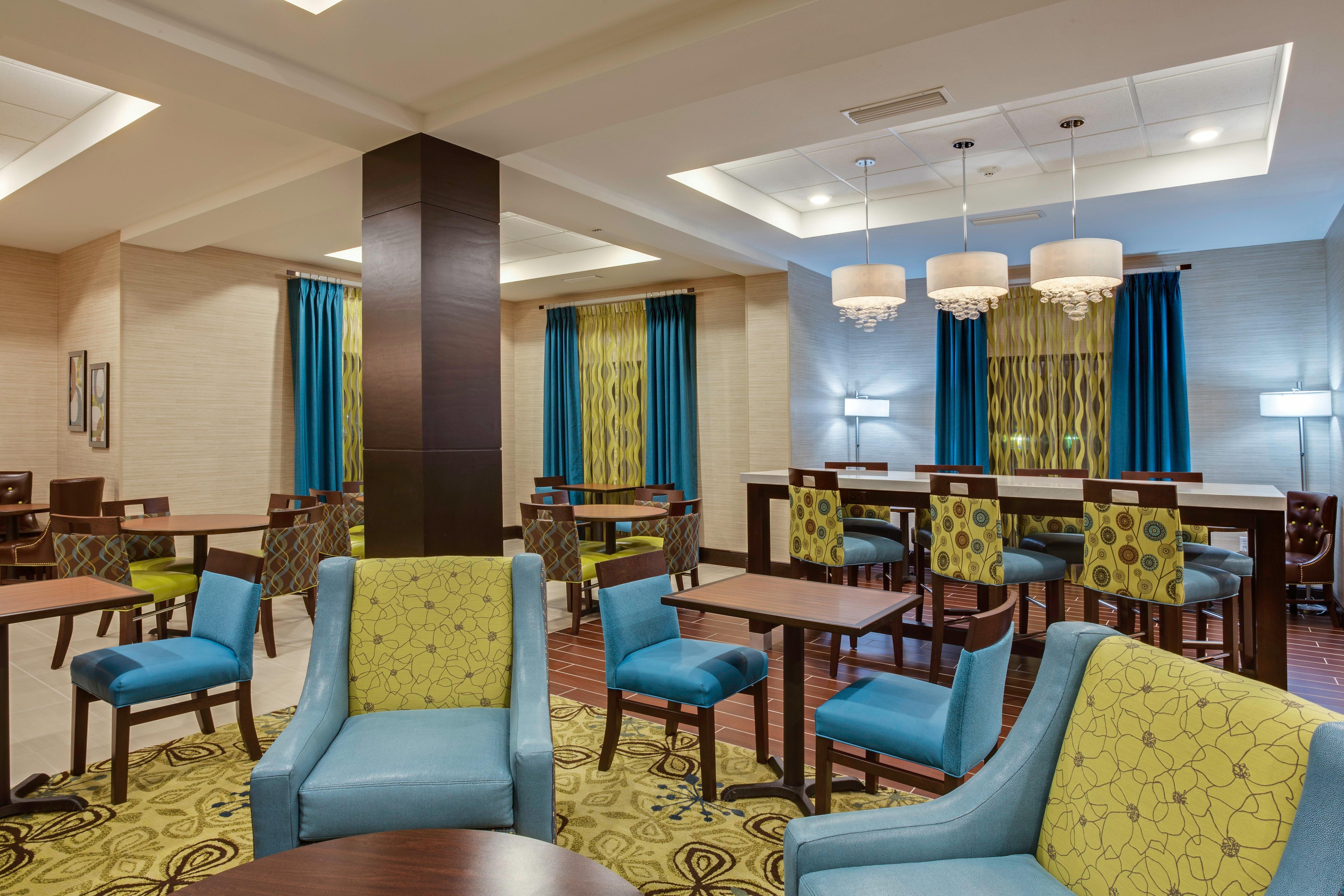 Holiday Inn Express Hotel & Suites Orlando East-Ucf Area By Ihg Alafaya Экстерьер фото
