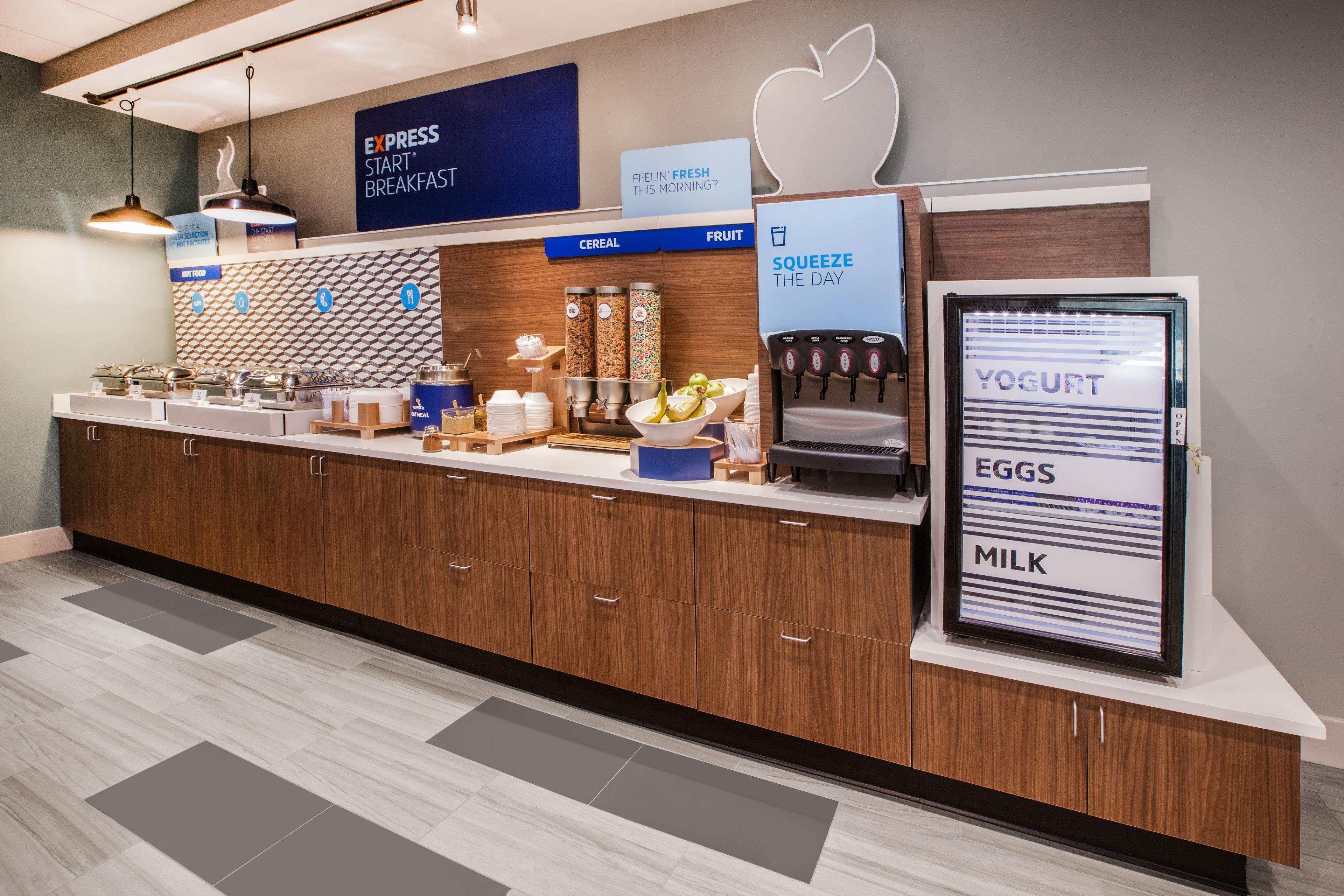 Holiday Inn Express Hotel & Suites Orlando East-Ucf Area By Ihg Alafaya Экстерьер фото