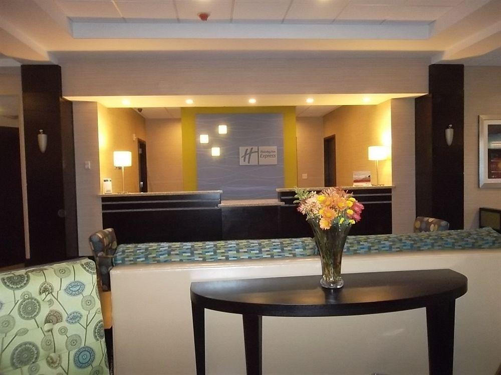 Holiday Inn Express Hotel & Suites Orlando East-Ucf Area By Ihg Alafaya Экстерьер фото